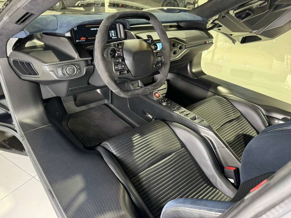 2021 Ford GT DELIVERY MILES! one-off livery,Frozen White paint, pays homage to GT40 GT/105, Lightspeed Package Fort Lauderdale FL