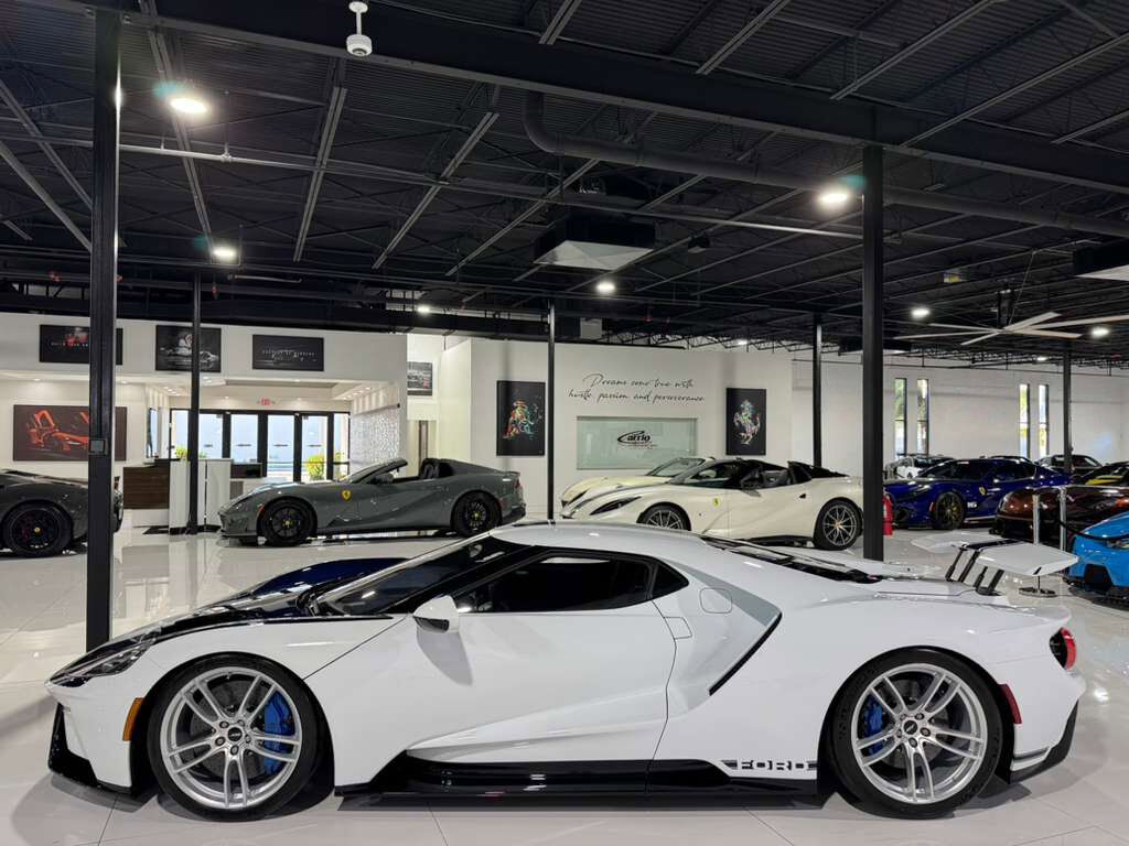 2021 Ford GT DELIVERY MILES! one-off livery,Frozen White paint, pays homage to GT40 GT/105, Lightspeed Package Fort Lauderdale FL