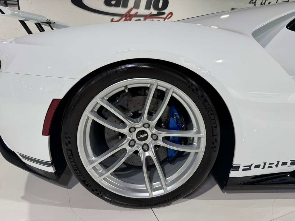 2021 Ford GT DELIVERY MILES! one-off livery,Frozen White paint, pays homage to GT40 GT/105, Lightspeed Package Fort Lauderdale FL
