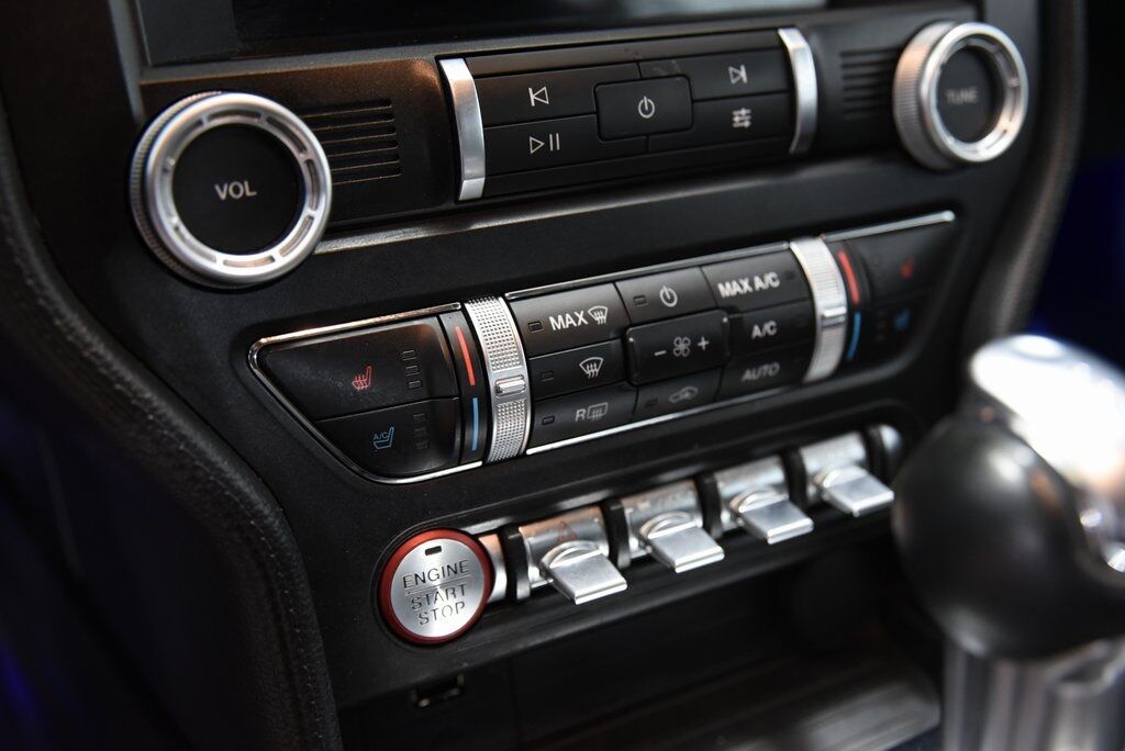 2021 Ford Mustang EcoBoost Premium Akron