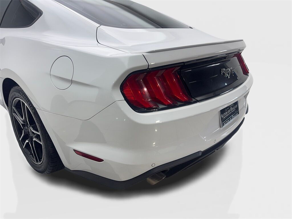 2021 Ford Mustang EcoBoost Premium photo 18