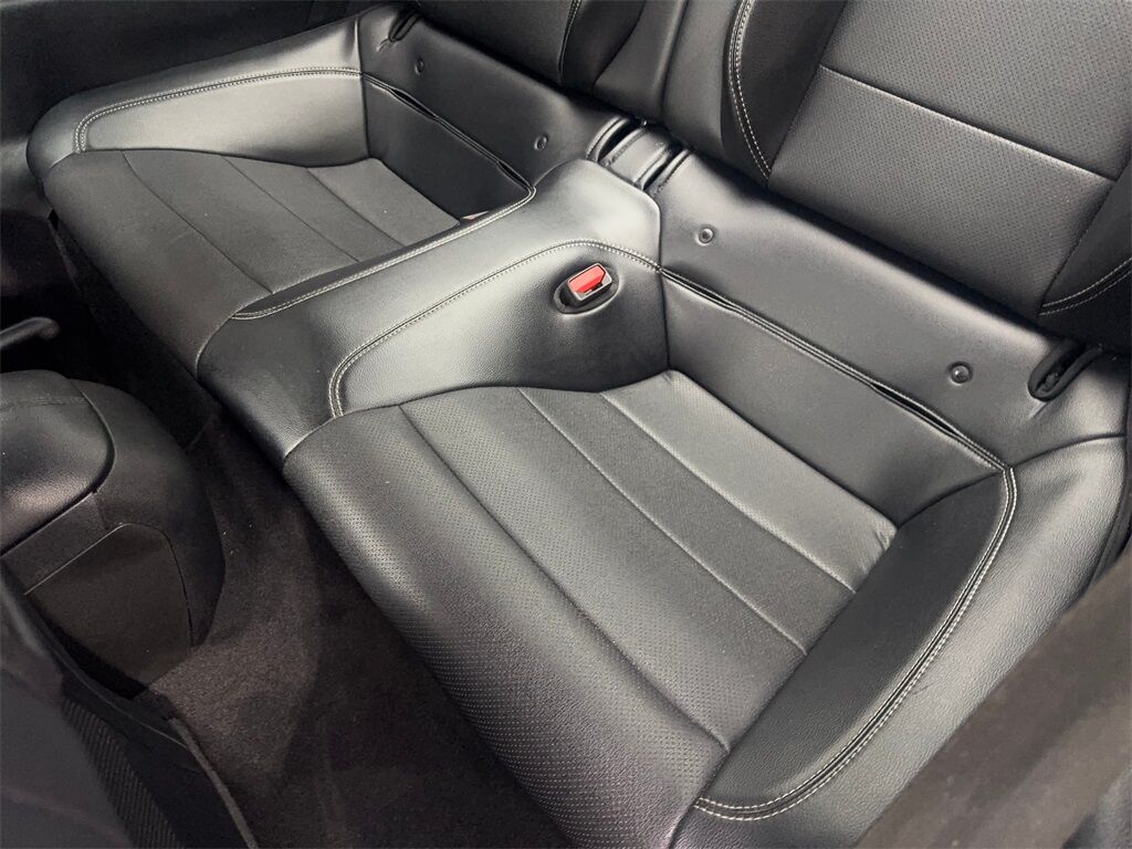 2021 Ford Mustang EcoBoost Premium photo 29