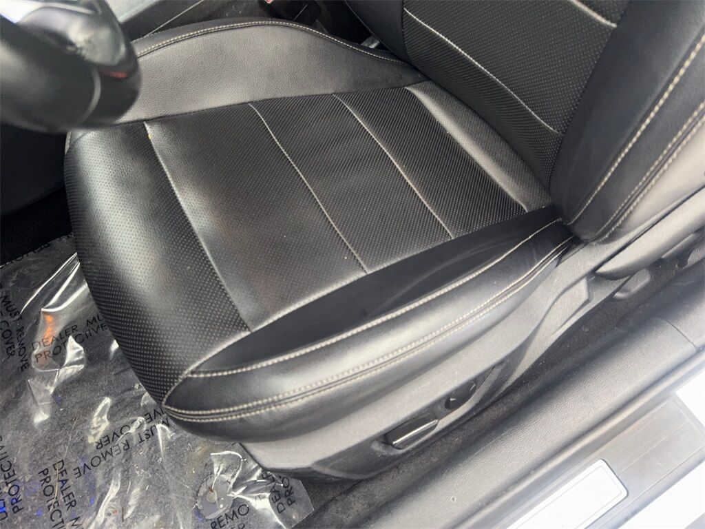 2021 Ford Mustang EcoBoost Premium photo 24