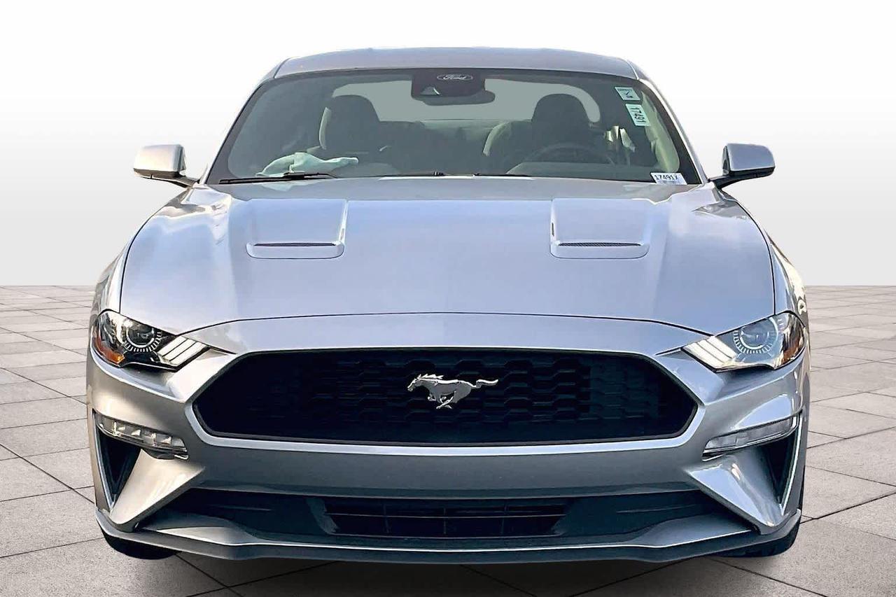 2021 Ford Mustang EcoBoost