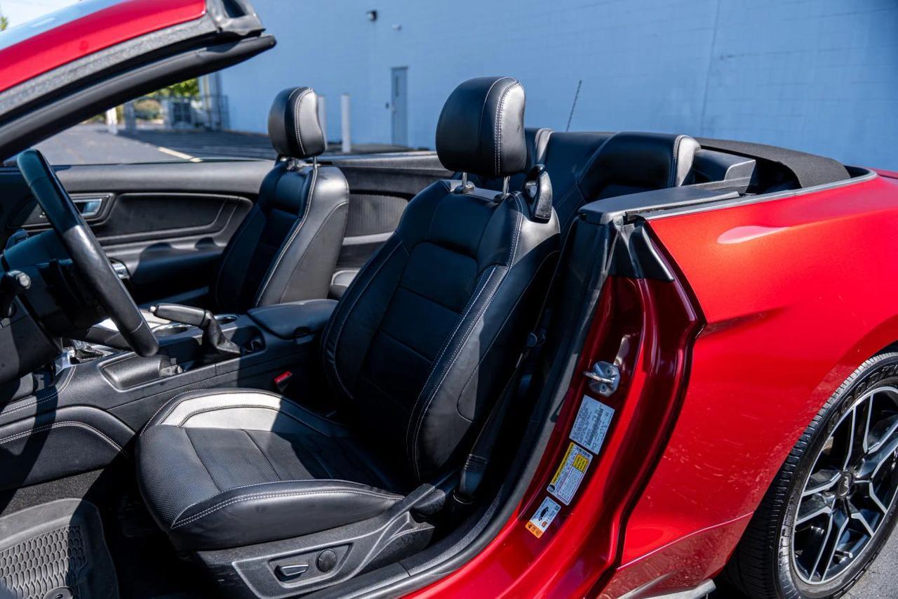 2021 Ford Mustang GT Premium Convertible 2D St. Louis MO