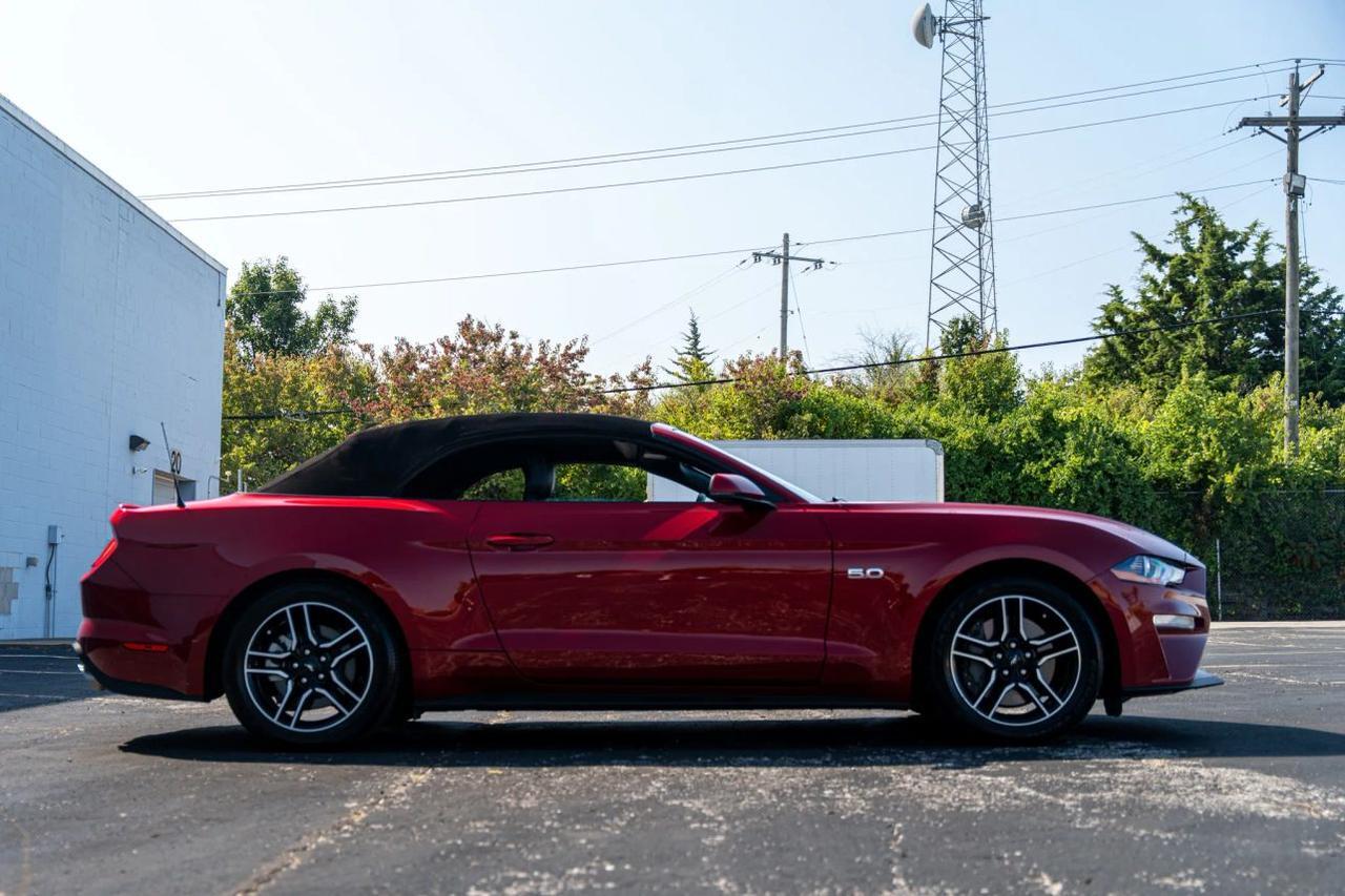 2021 Ford Mustang GT Premium Convertible 2D St. Louis MO