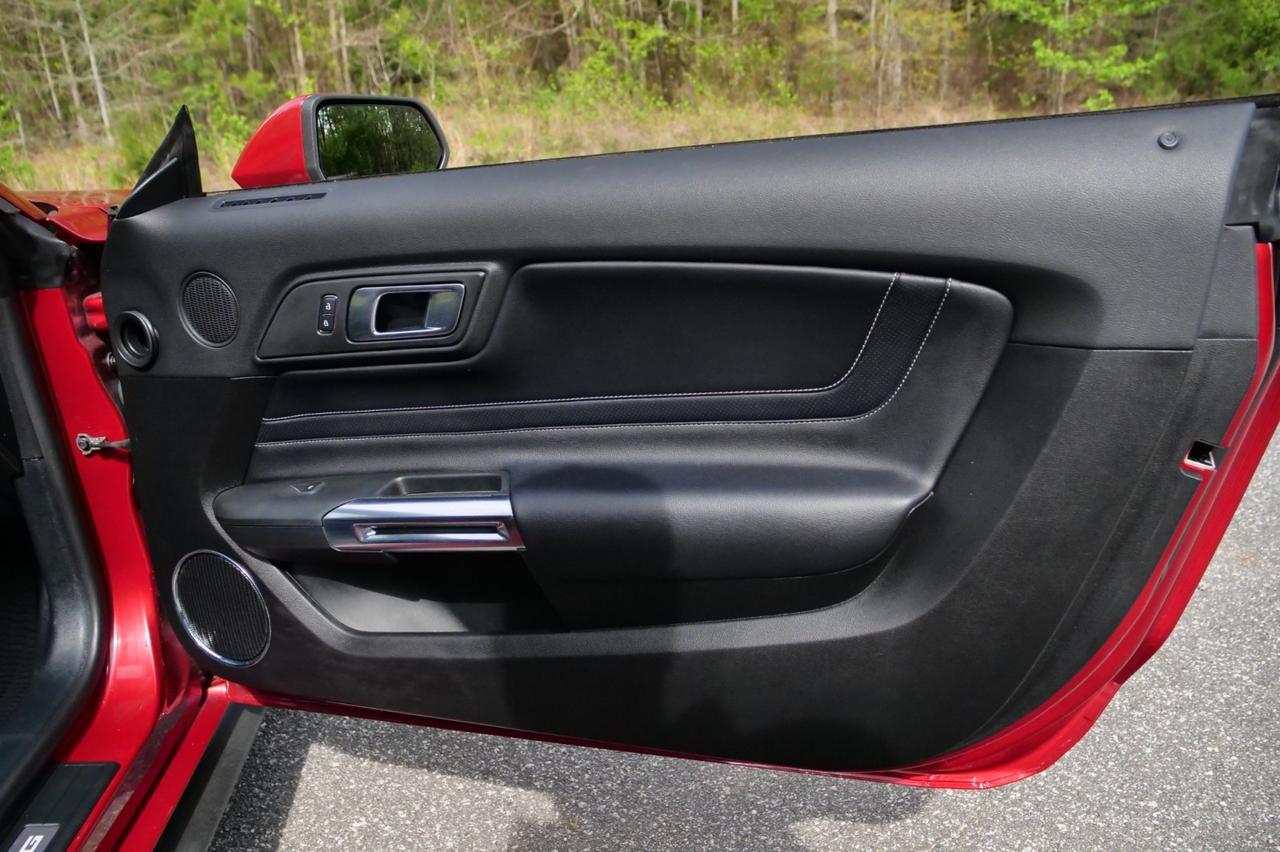 2021 Ford Mustang GT Premium / Performance Exhaust / 5.0L V8! Lincolnton NC