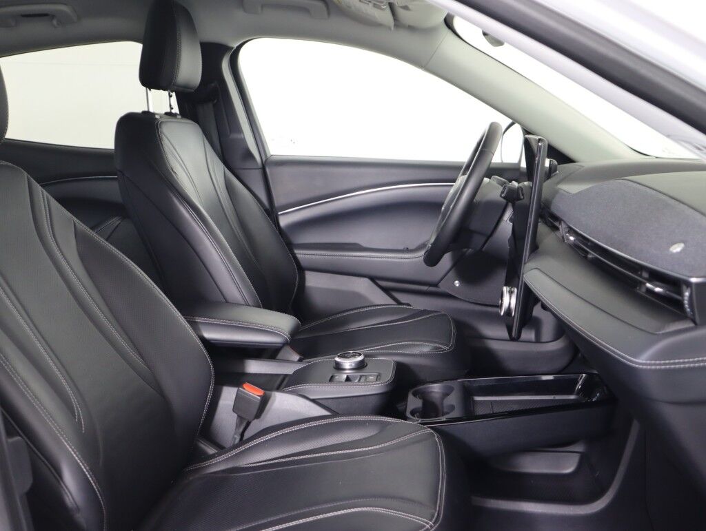 2021 Ford Mustang Mach-E Premium AWD Extended Range w/Bluecruise Maumee OH