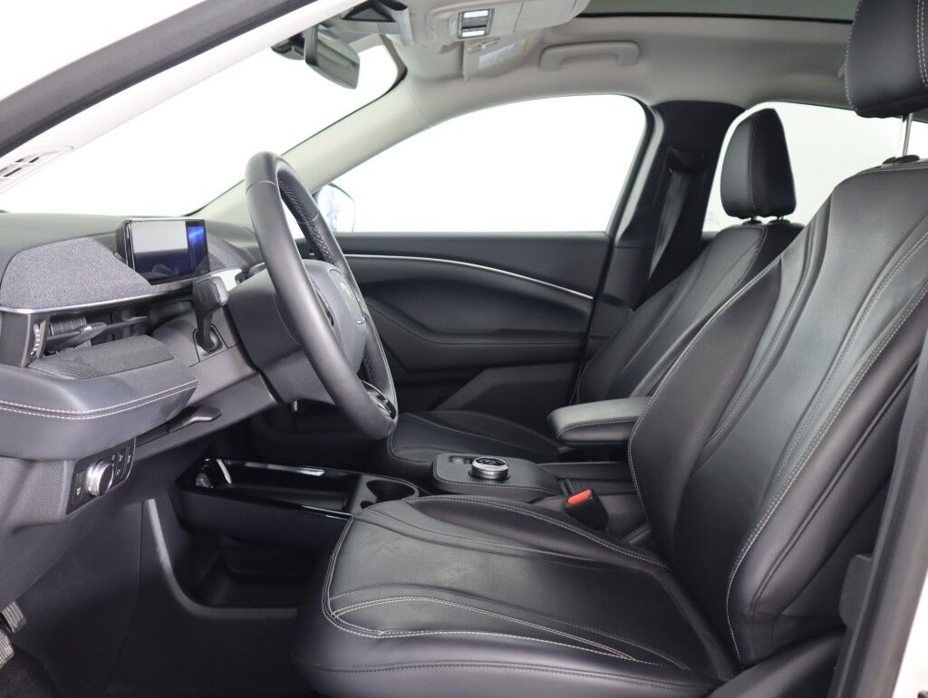 2021 Ford Mustang Mach-E Premium AWD Extended Range w/Bluecruise Maumee OH