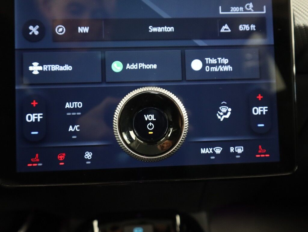 2021 Ford Mustang Mach-E Premium AWD Extended Range w/Bluecruise Maumee OH