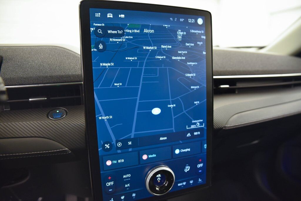 2021 Ford Mustang Mach-E Premium AKRON OH