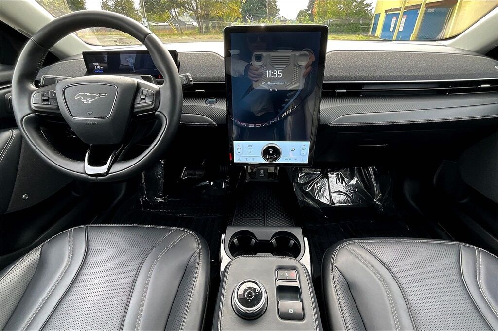 2021 Ford Mustang Mach-E Premium OR