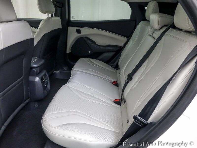 2021 Ford Mustang Mach-E Premium PRICE INCLUDES $4000 IRS TAX CREDIT!! YOU MUST QUALIFY!! Willowbrook IL