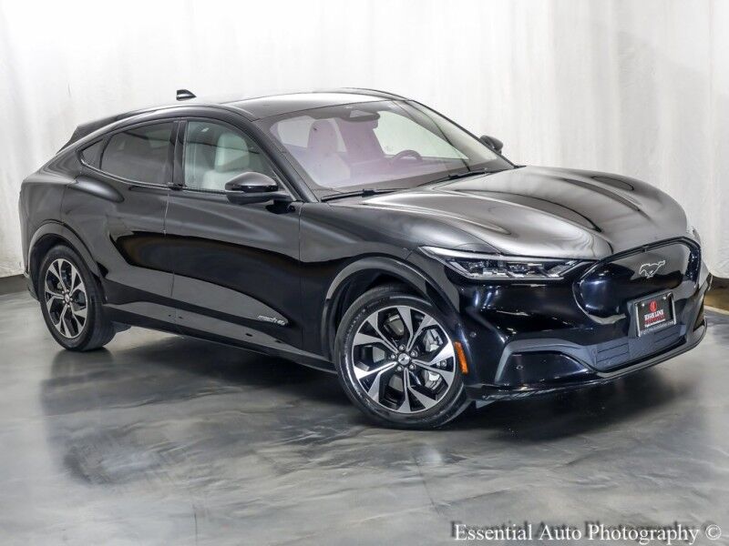 2021 Ford Mustang Mach-E Premium PRICE INCLUDES $4000 IRS TAX CREDIT!! YOU MUST QUALIFY!! Willowbrook IL
