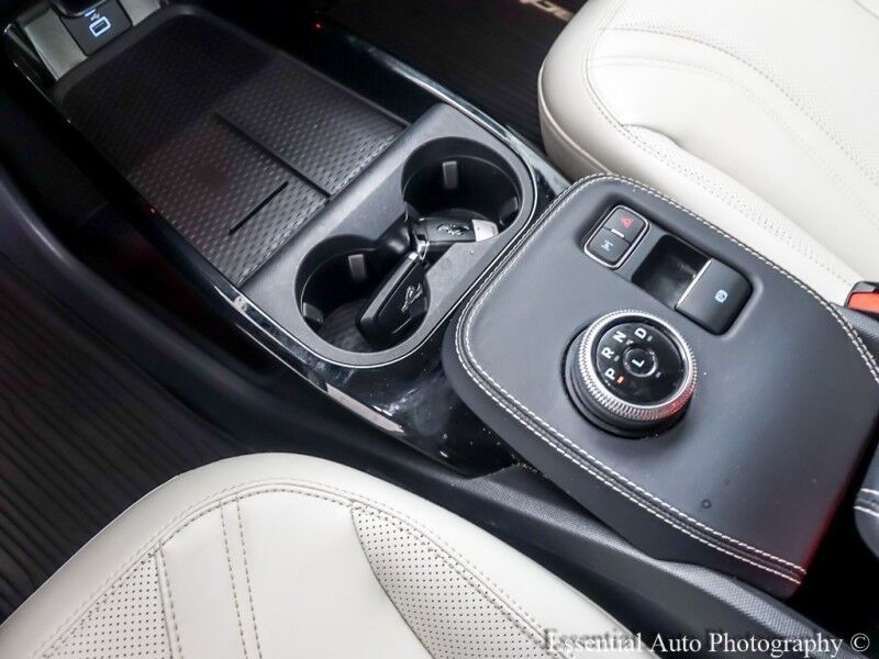 2021 Ford Mustang Mach-E Premium PRICE INCLUDES $4000 IRS TAX CREDIT!! YOU MUST QUALIFY!! Willowbrook IL