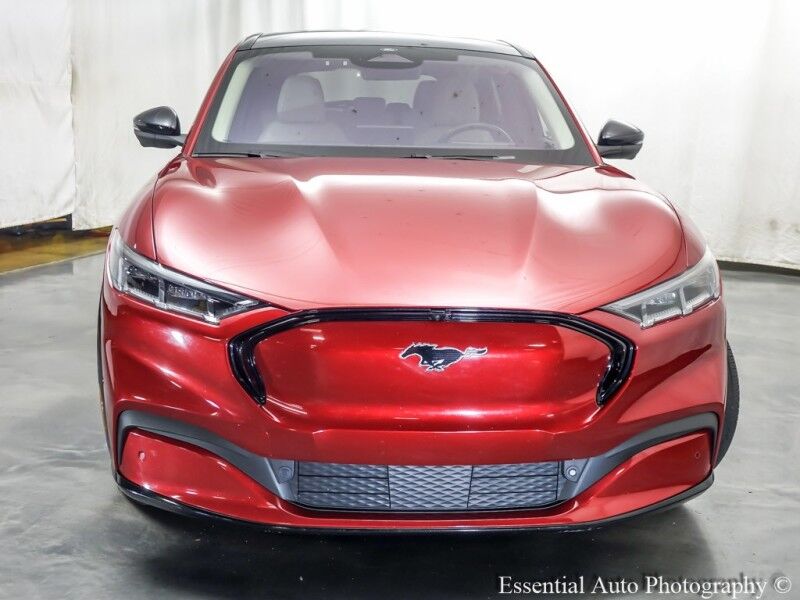 2021 Ford Mustang Mach-E Premium PRICE INCLUDES $4000 IRS TAX CREDIT!! YOU MUST QUALIFY!! Willowbrook IL