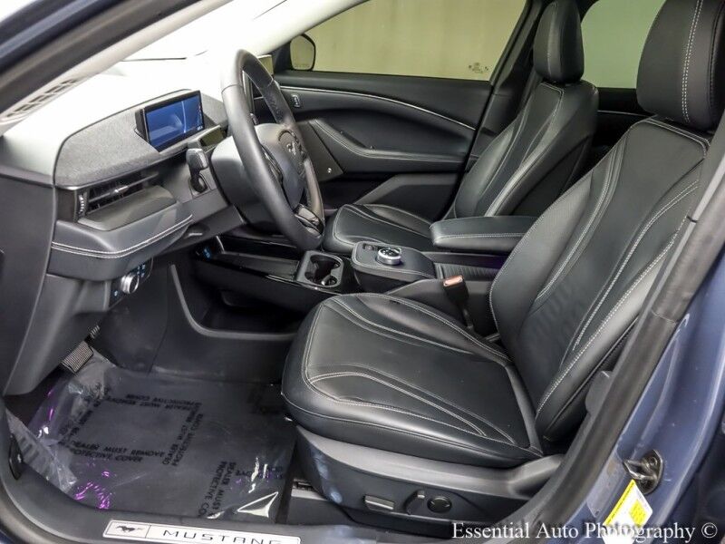 2021 Ford Mustang Mach-E Premium PRICE INCLUDES THE $4000 FED TAX CREDIT Willowbrook IL