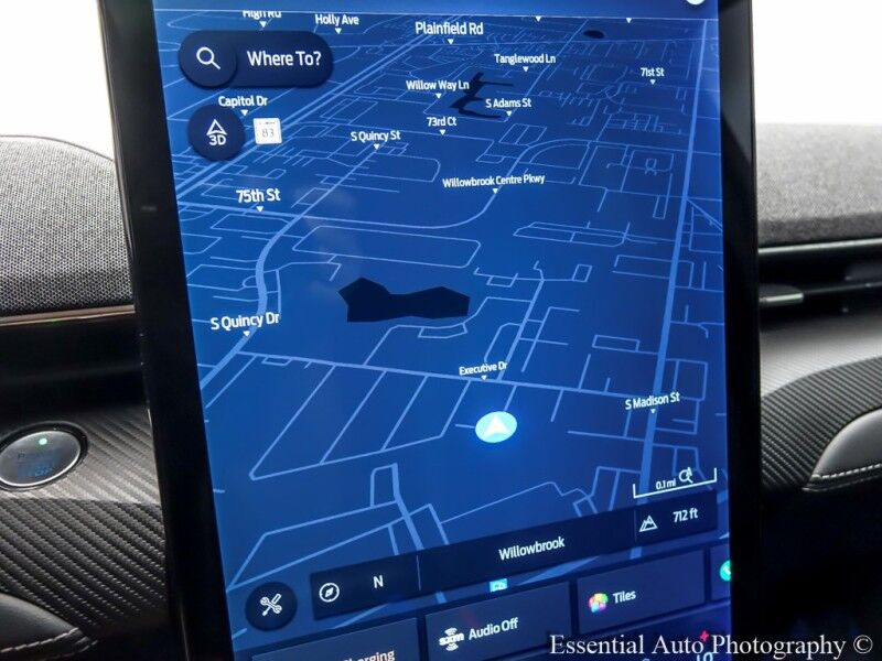 2021 Ford Mustang Mach-E Premium PRICE INCLUDES THE $4000 ILLINOIS EV TAX CREDIT Willowbrook IL