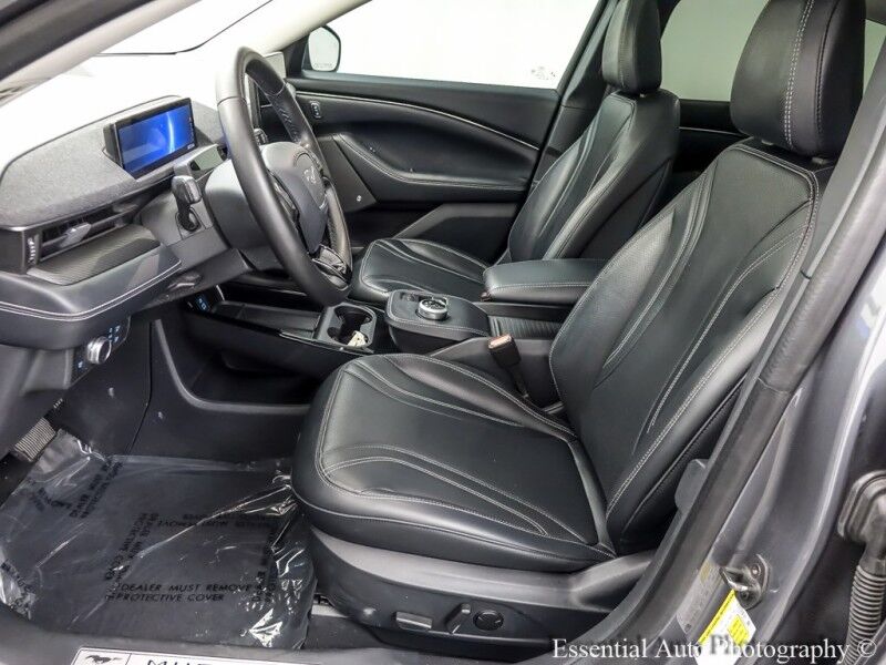 2021 Ford Mustang Mach-E Premium PRICE INCLUDES THE $4000 ILLINOIS EV TAX CREDIT Willowbrook IL