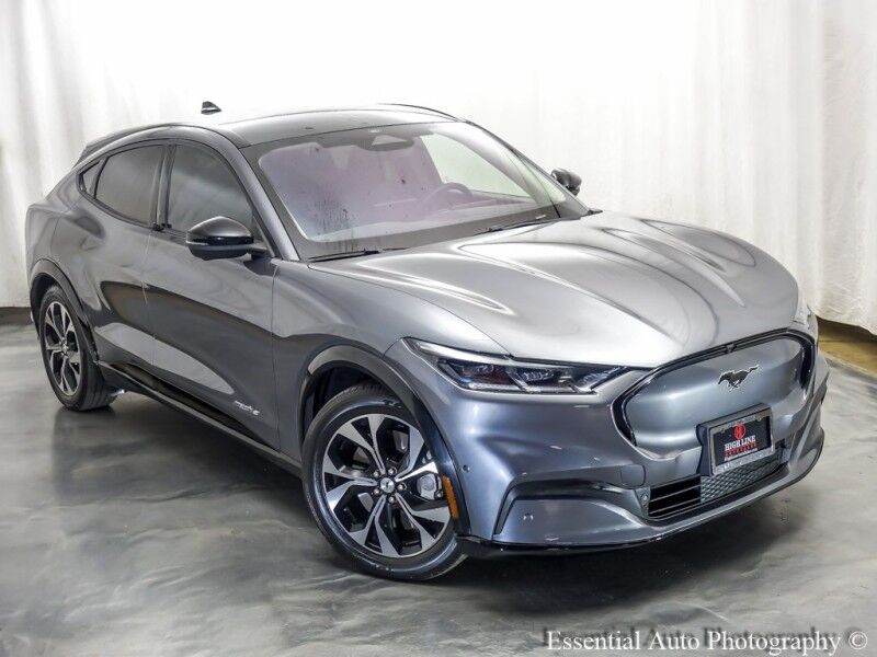 2021 Ford Mustang Mach-E Premium PRICE INCLUDES THE $4000 ILLINOIS EV TAX CREDIT Willowbrook IL