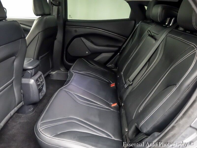 2021 Ford Mustang Mach-E Premium PRICE INCLUDES THE $4000 ILLINOIS EV TAX CREDIT Willowbrook IL