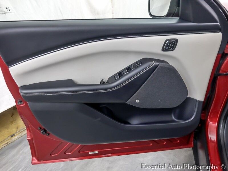 2021 Ford Mustang Mach-E Premium PRICE INCLUDES THE $4000 ILLINOIS EV TAX CREDIT Willowbrook IL