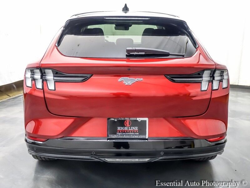 2021 Ford Mustang Mach-E Premium PRICE INCLUDES THE $4000 ILLINOIS EV TAX CREDIT Willowbrook IL