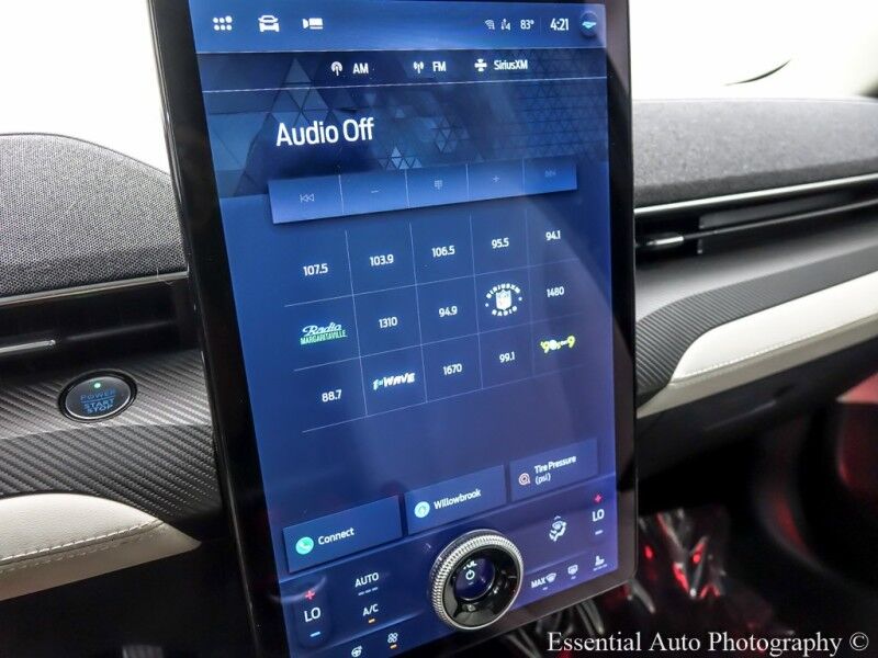 2021 Ford Mustang Mach-E Premium PRICE INLUDES THE $4000 ILLINOIS EV TAX CREDIT Willowbrook IL