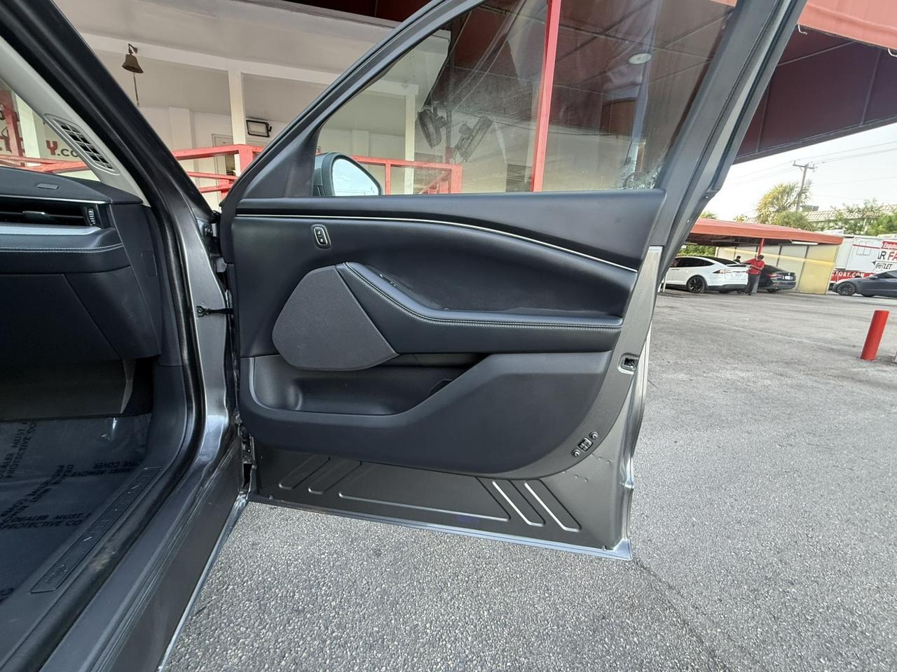 2021 Ford Mustang Mach-E Select Miami FL