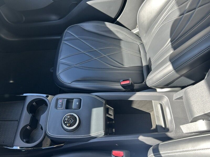 2021 Ford Mustang Mach-E Select Webster MA