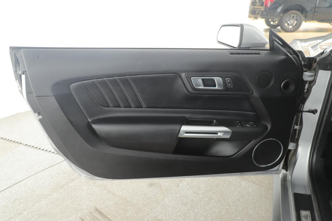 2021 Ford Mustang Premium New Braunfels TX