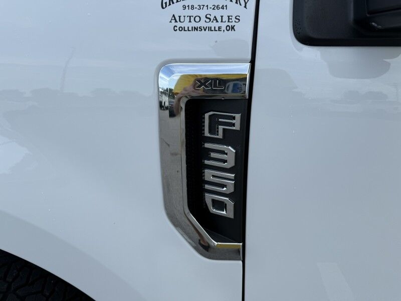 2021 Ford Super Crew F-350 SRW 4x4 Diesel Utility XL Collinsville OK