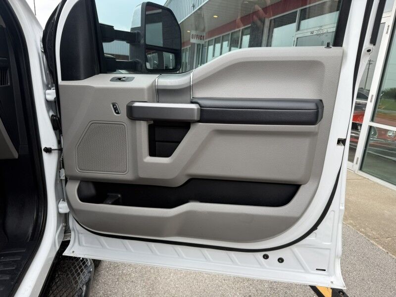 2021 Ford Super Crew F-350 SRW 4x4 Diesel Utility XLT Collinsville OK