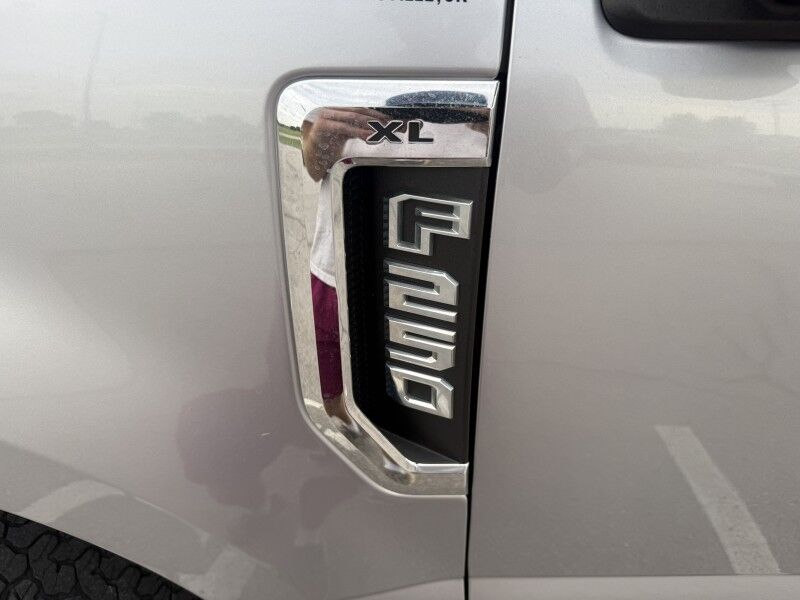 2021 Ford Super Duty F-250 4x4 Utility XL Collinsville OK