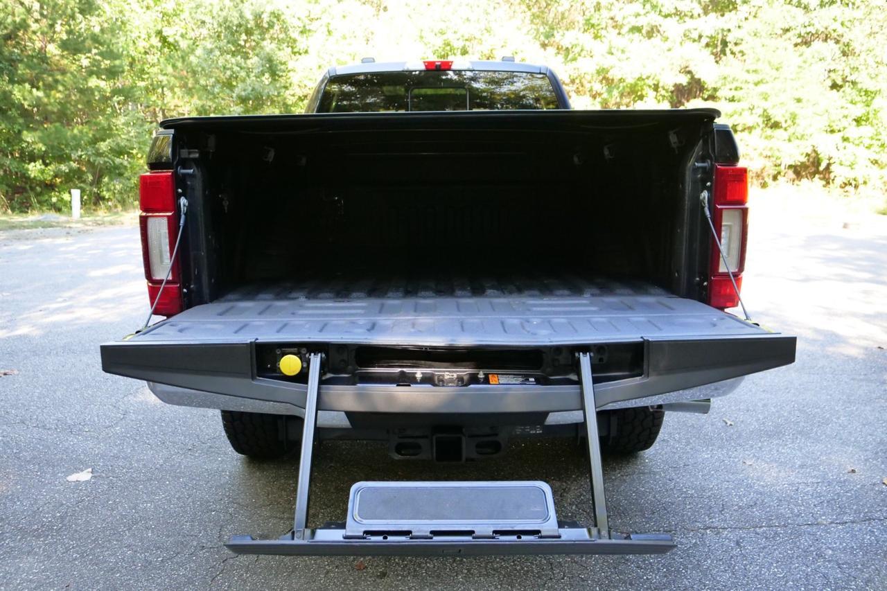 2021 Ford Super Duty F-250 King Ranch 4X4 / Ultimate Package / Trailer Tow Package Lincolnton NC