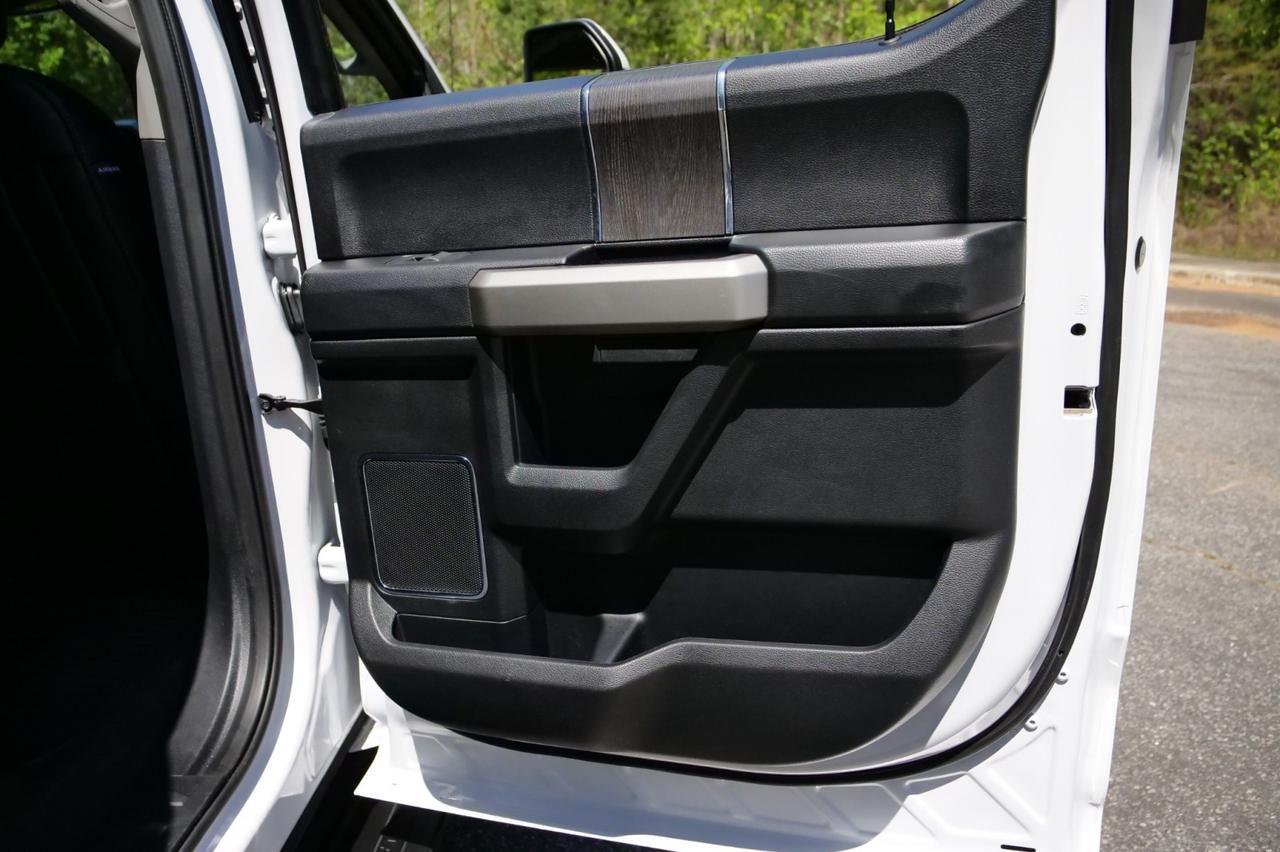 2021 Ford Super Duty F-250 LARIAT 4X4 / Ultimate Trailer Tow / 6.2L V8! Lincolnton NC