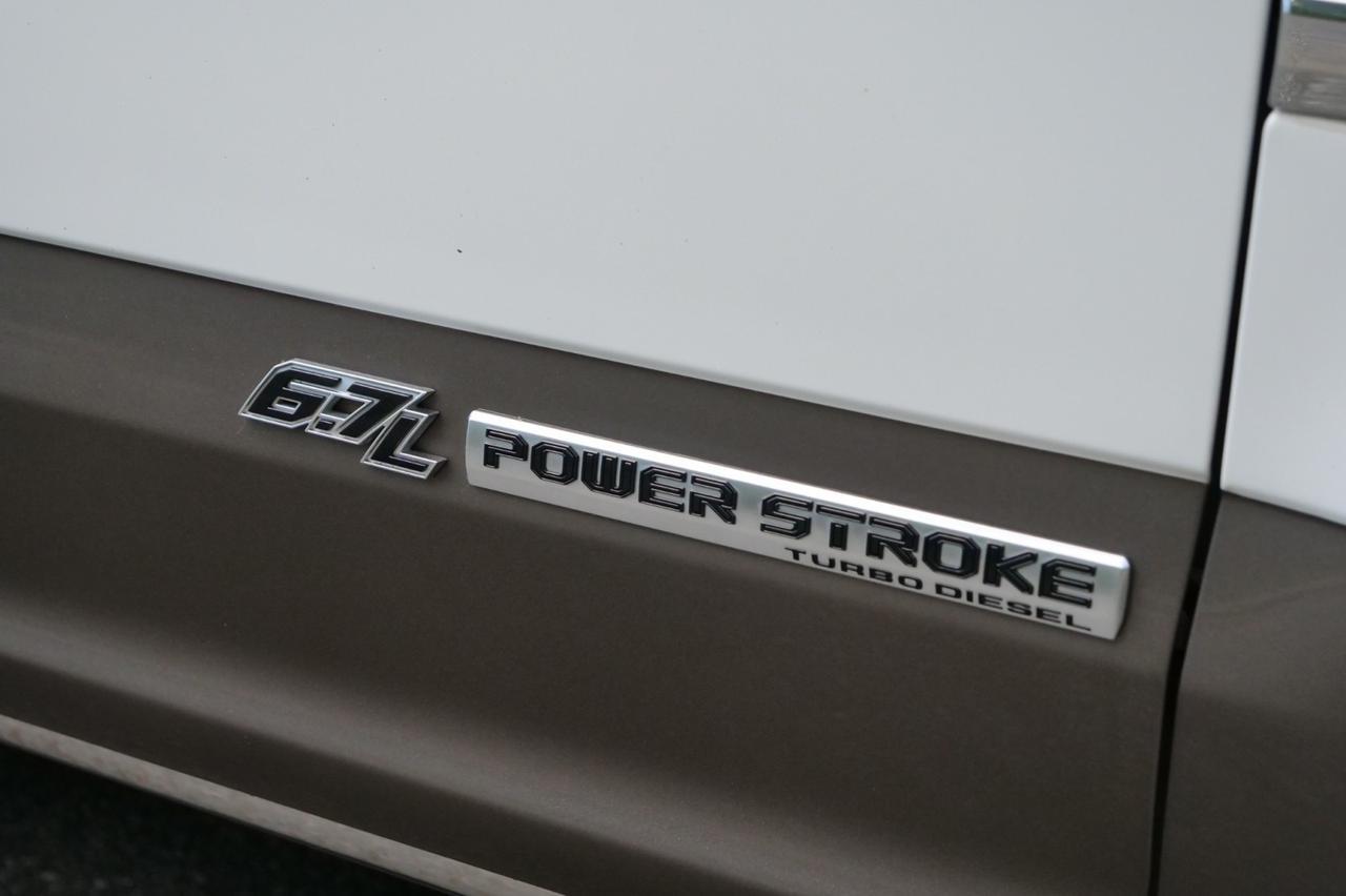 2021 Ford Super Duty F-250 LARIAT 4X4 / V8 Diesel / Ultimate Package! Lincolnton NC