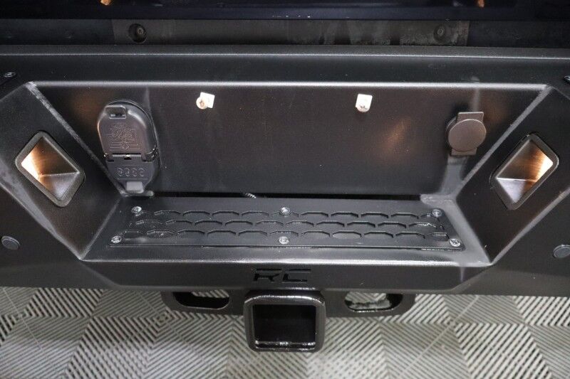 2021 Ford Super Duty F-250 LARIAT 6.7L Diesel 20in Fuel Wheels 37in Tires FREE WARRANTY Arlington TX