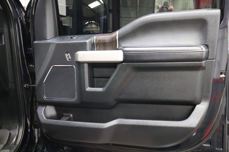 2021 Ford Super Duty F-250 LARIAT 6.7L Diesel 20in Fuel Wheels 37in Tires FREE WARRANTY Arlington TX