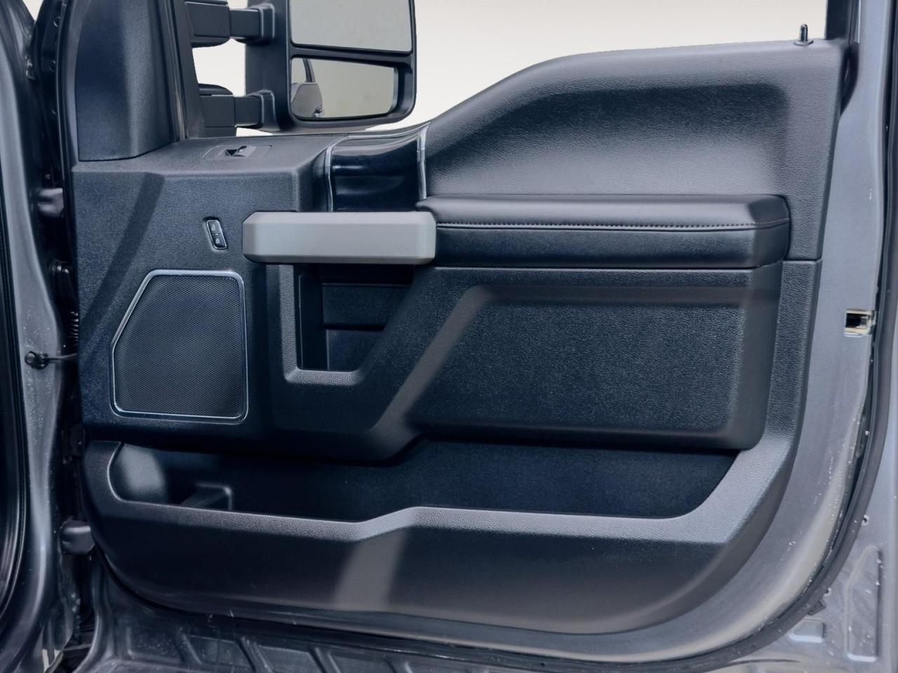 2021 Ford Super Duty F-250 Platinum FX4 6.7L Power Stroke 4x4 Mansfield TX