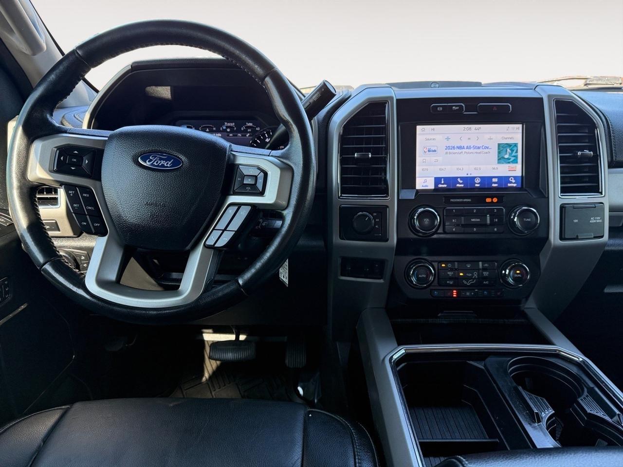 2021 Ford Super Duty F-250 SRW LARIAT, HEATED/VENTILATED SEATS, APPLE CARPLAY/ANDROID AUTO, POWER SLIDING REAR WINDOW, TOW HOOKS, TOW PACKAGE, B&O SPEAKERS, POWER/HEATED MIRRORS, BACKUP CAMERA, COME AND TEST DRIVE THIS FORD F-250 TODAY!