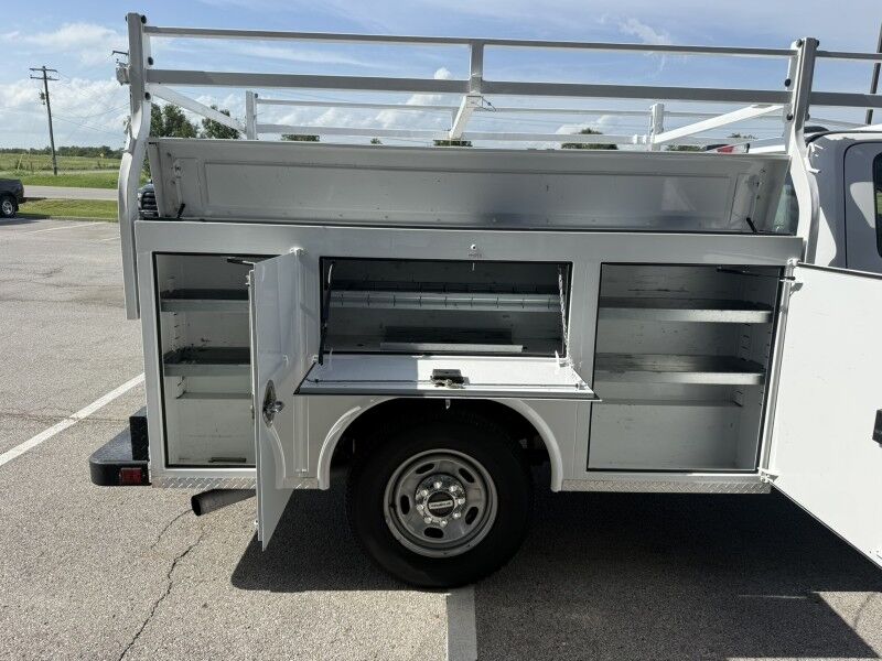 2021 Ford Super Duty F-250 Utility STX Collinsville OK