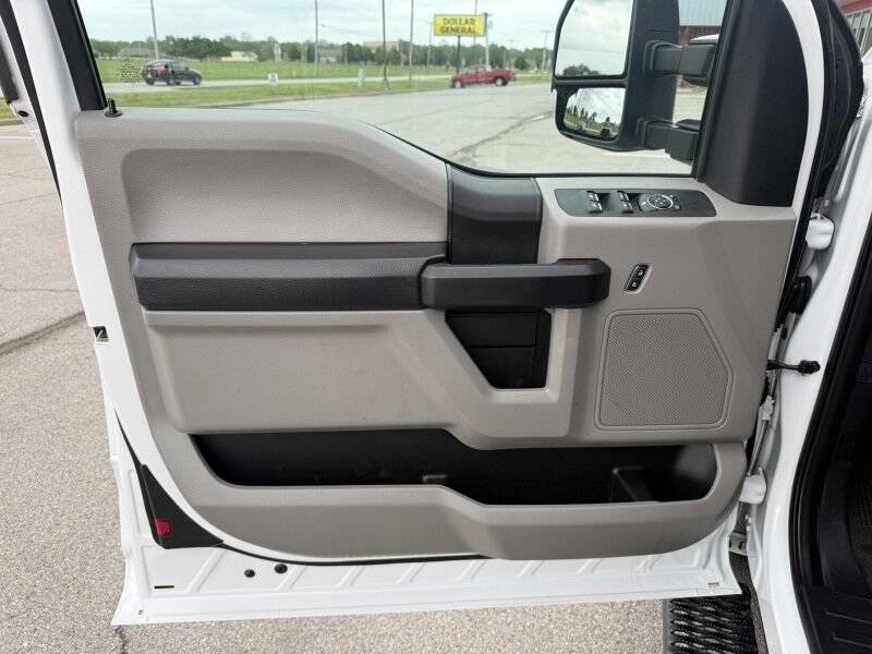 2021 Ford Super Duty F-250 Utility XL Collinsville OK