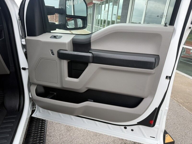 2021 Ford Super Duty F-250 Utility XL Collinsville OK