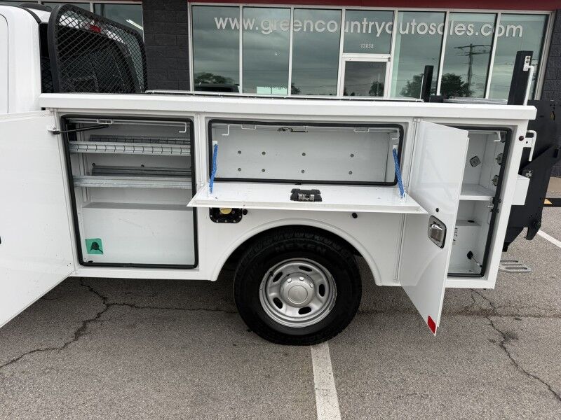 2021 Ford Super Duty F-250 Utility XL Collinsville OK