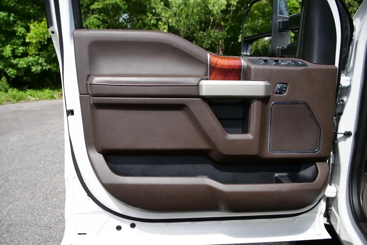 2021 Ford Super Duty F-350 King Ranch 4X4 / Ultimate Package / Adaptive Steering! Lincolnton NC