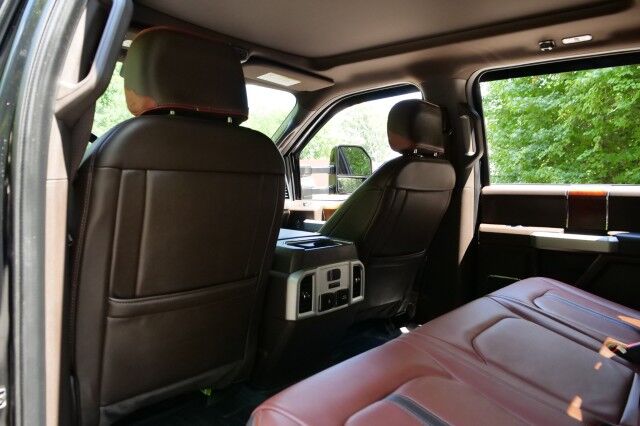 2021 Ford Super Duty F-350 King Ranch 4X4 / Ultimate Package / V8 Diesel! High Point NC