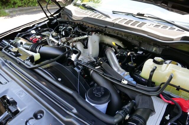 2021 Ford Super Duty F-350 King Ranch 4X4 / Ultimate Package / V8 Diesel! High Point NC