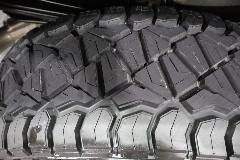 2021 Ford Super Duty F-350 Platinum Long Bed Lifted FOX Shocks 6.7L Diesel 37in Tires Arlington TX