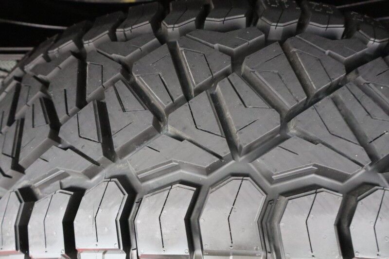 2021 Ford Super Duty F-350 Platinum Long Bed Lifted FOX Shocks 6.7L Diesel 37in Tires Arlington TX